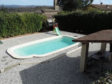 Aquarea Piscines Ardèche - Piscine coque Polyester Fons