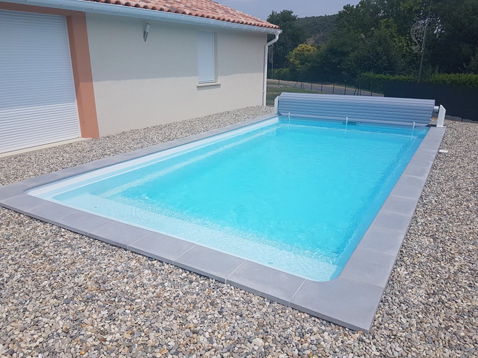 Trouver des accessoires de piscine respectueux de la peau à Trévoux en  Auvergne-Rhône-Alpes 01 - Piscine TP Rhône-Alpes